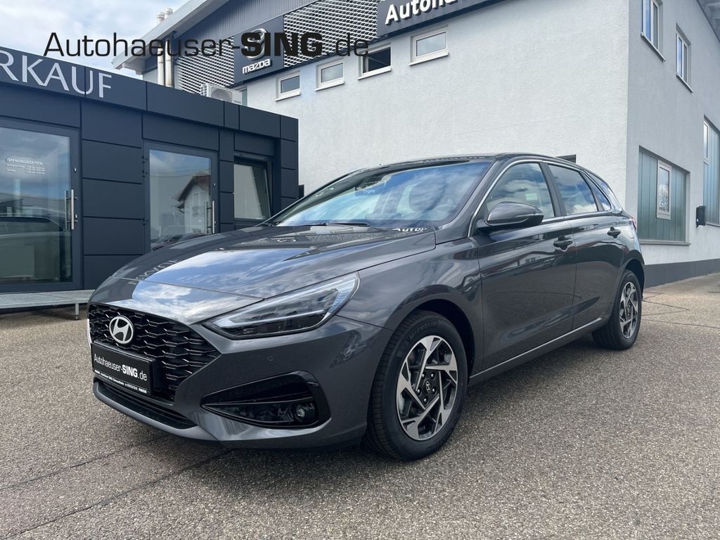 Hyundai i30 2025