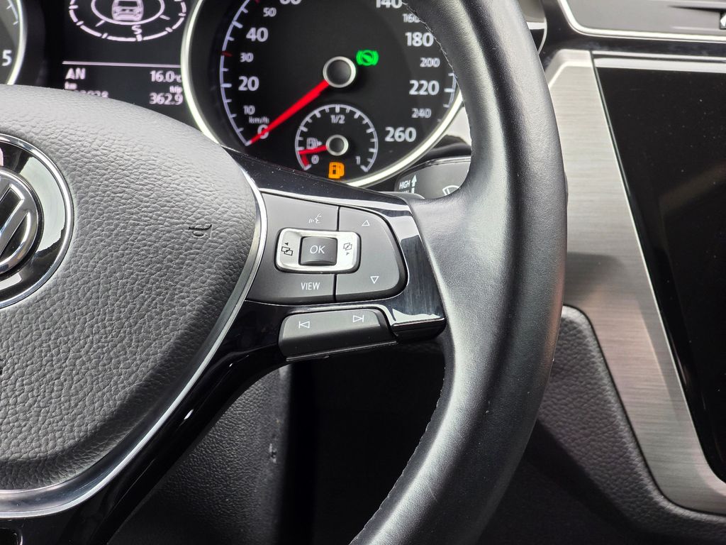 Volkswagen Touran 2019