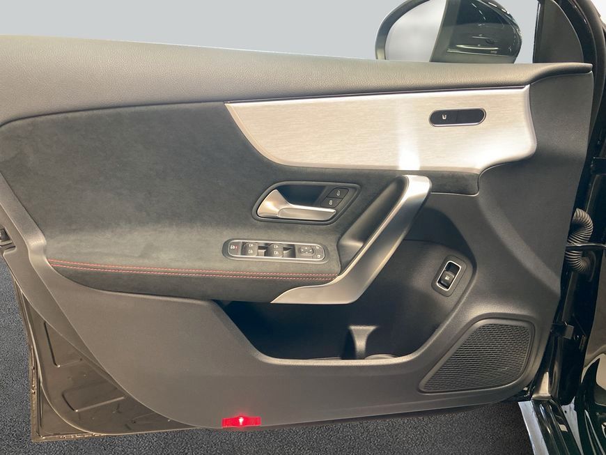 Mercedes-Benz A 250 2021
