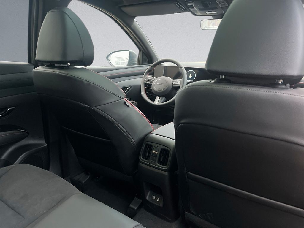 Hyundai TUCSON 2025