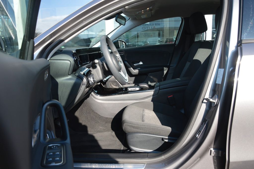 Mercedes-Benz A 250 2021