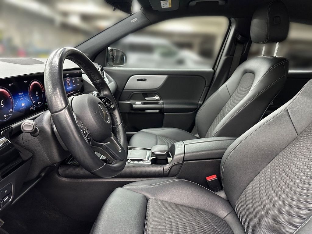 Mercedes-Benz GLA 250 2021