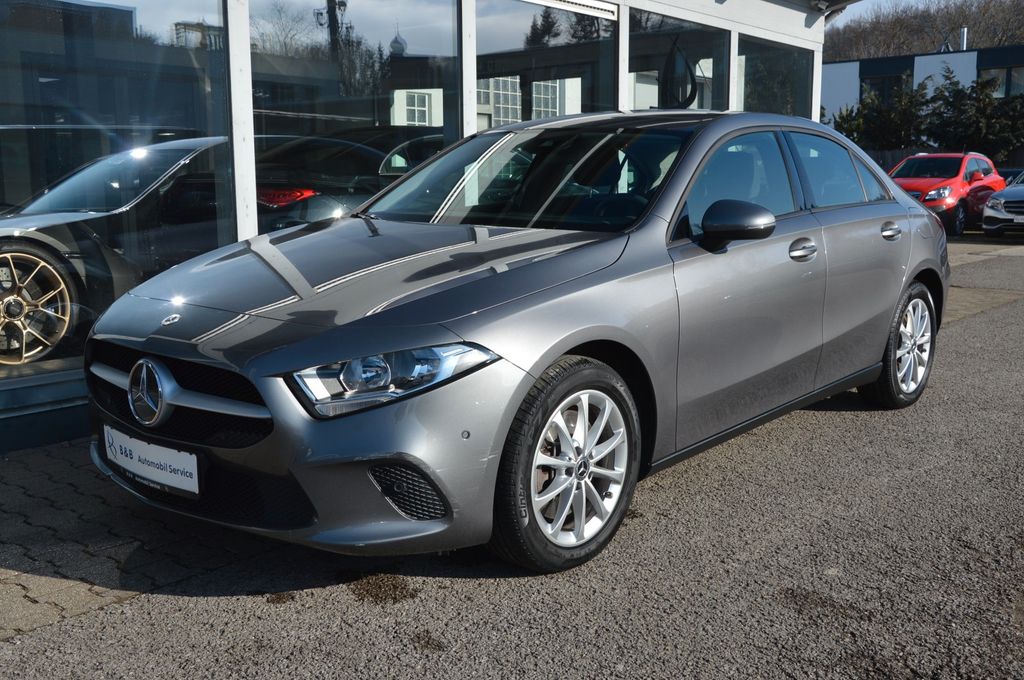 Mercedes-Benz A 250 2021