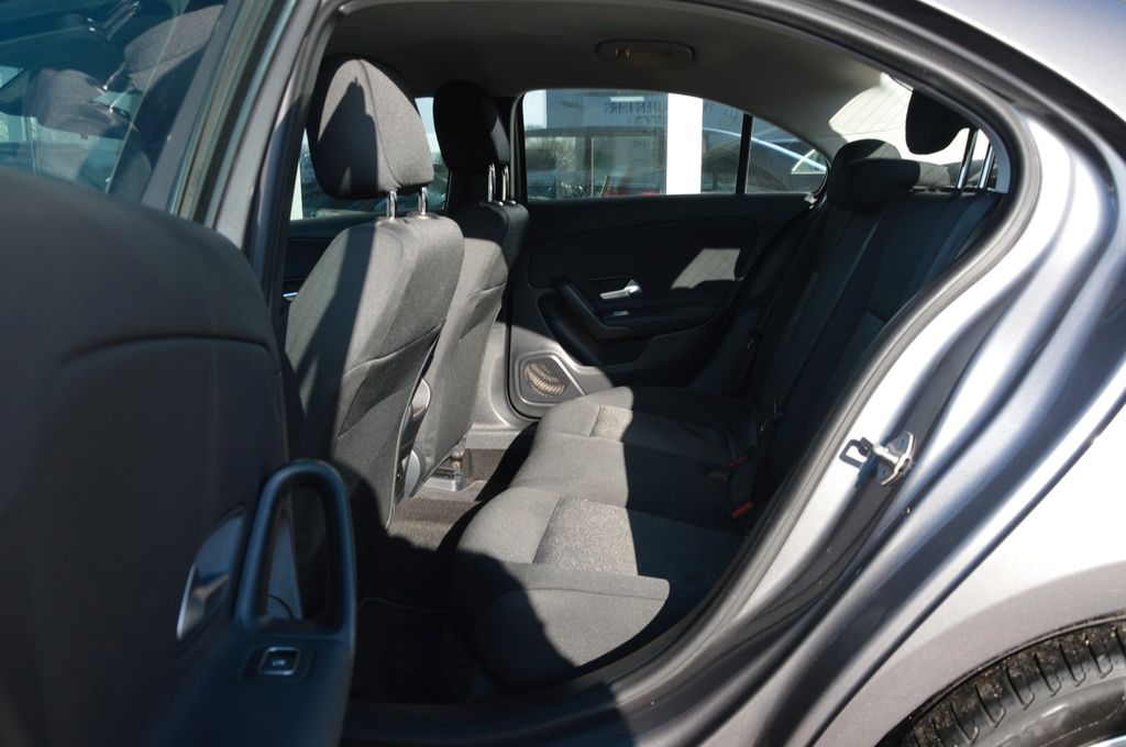 Mercedes-Benz A 250 2021