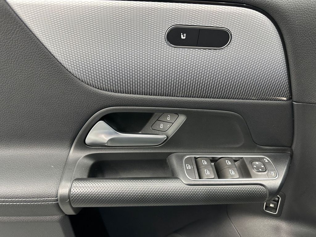 Mercedes-Benz GLA 250 2021