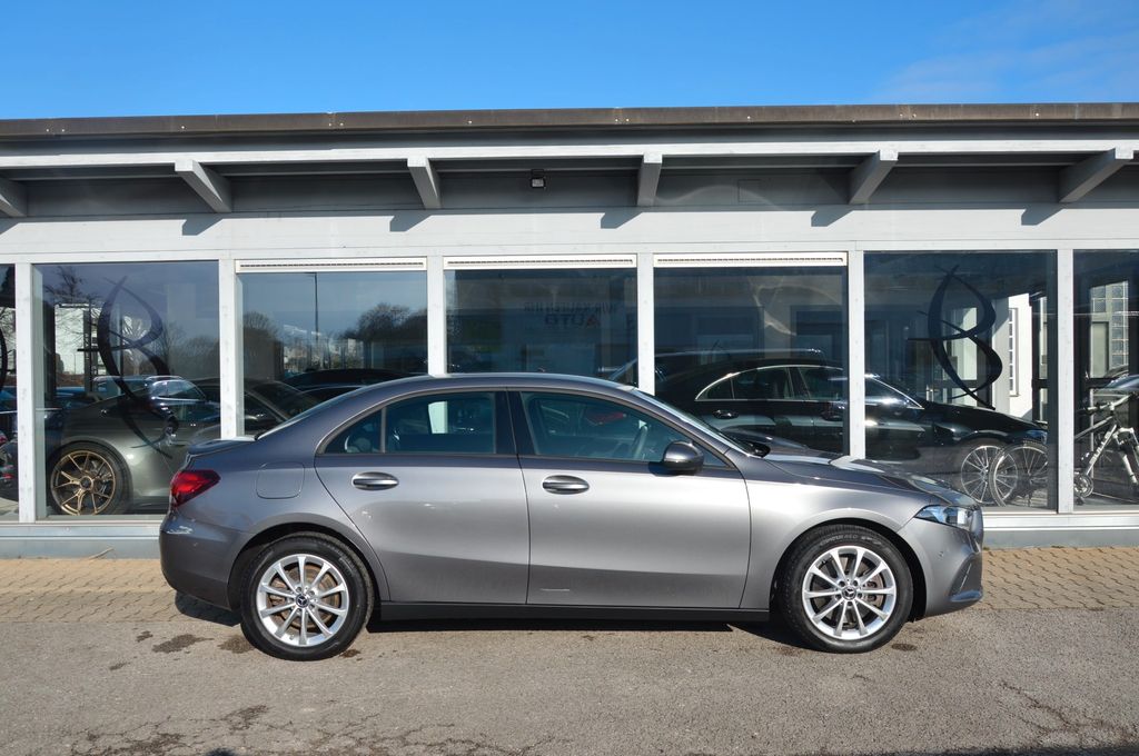 Mercedes-Benz A 250 2021