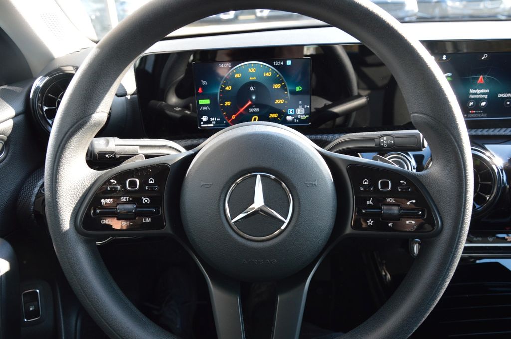 Mercedes-Benz A 250 2021