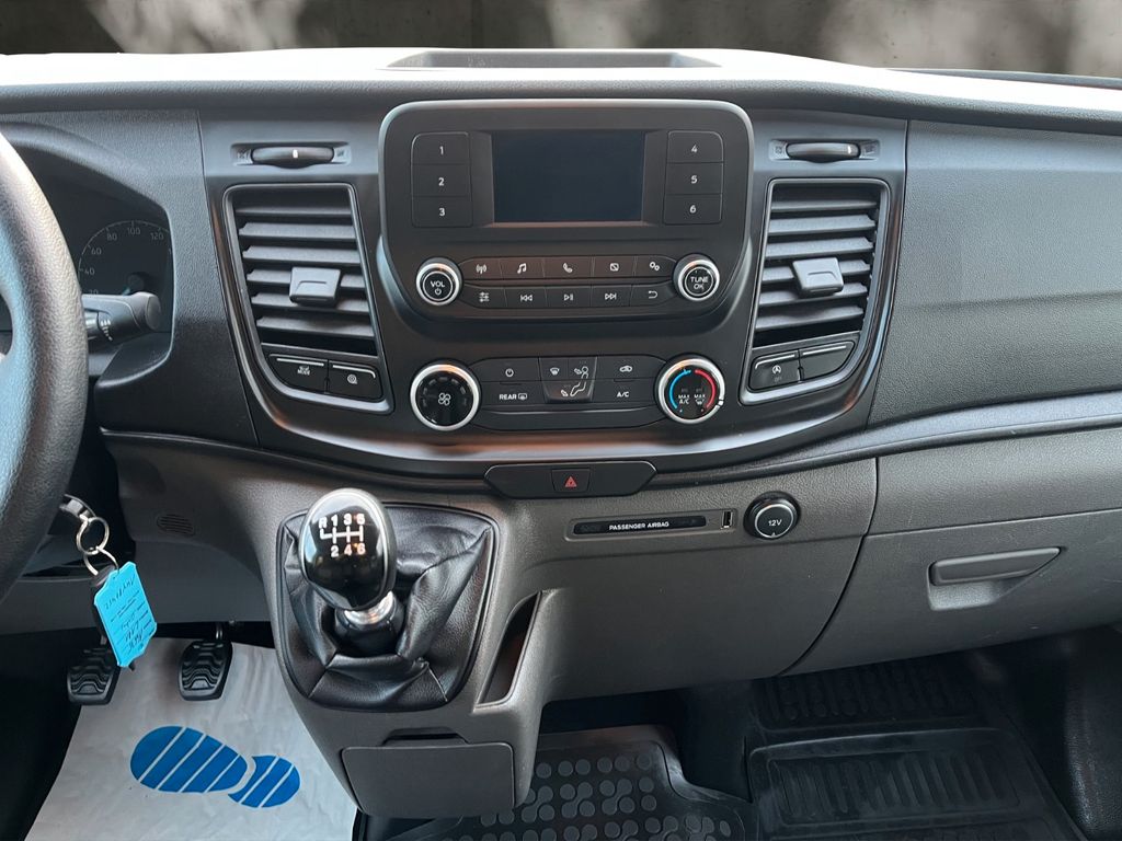 Ford Tourneo Custom 2019