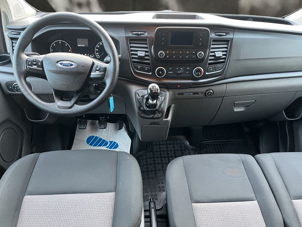 Ford Tourneo Custom 2019