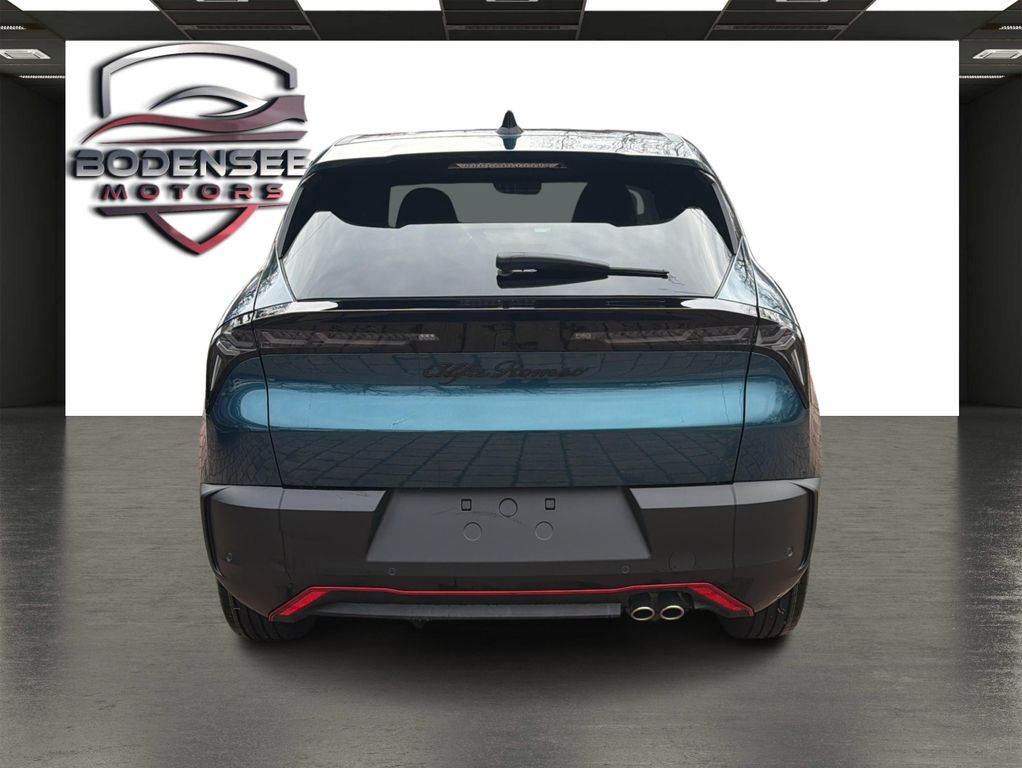 Alfa Romeo Junior 2025