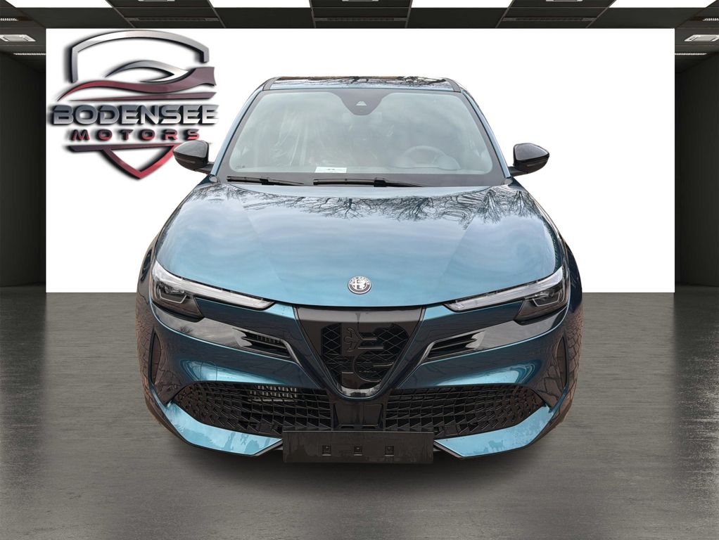 Alfa Romeo Junior 2025