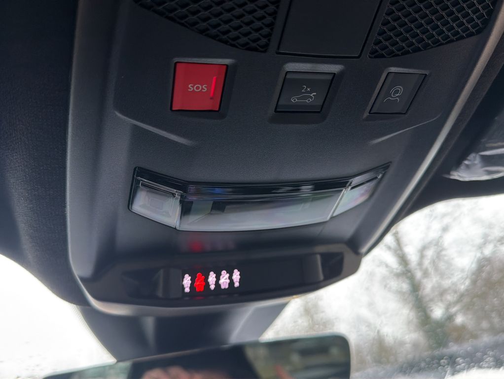 Alfa Romeo Junior 2025