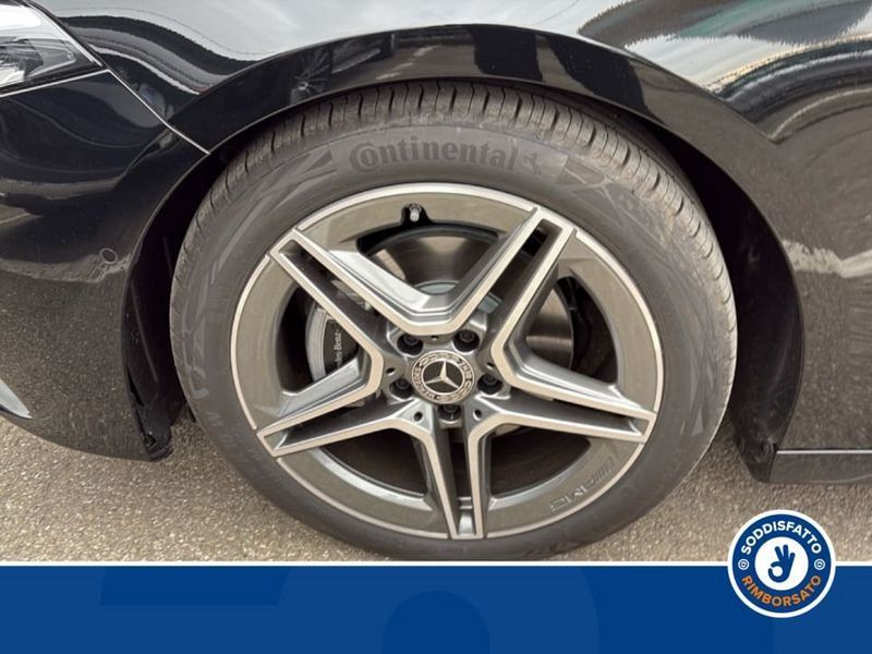 Mercedes-Benz A 180 2025