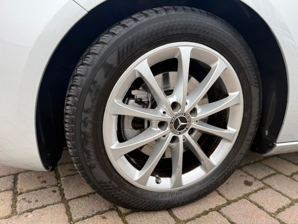 Mercedes-Benz A 200 2020