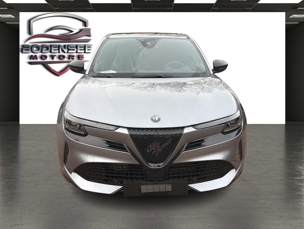 Alfa Romeo Junior 2025