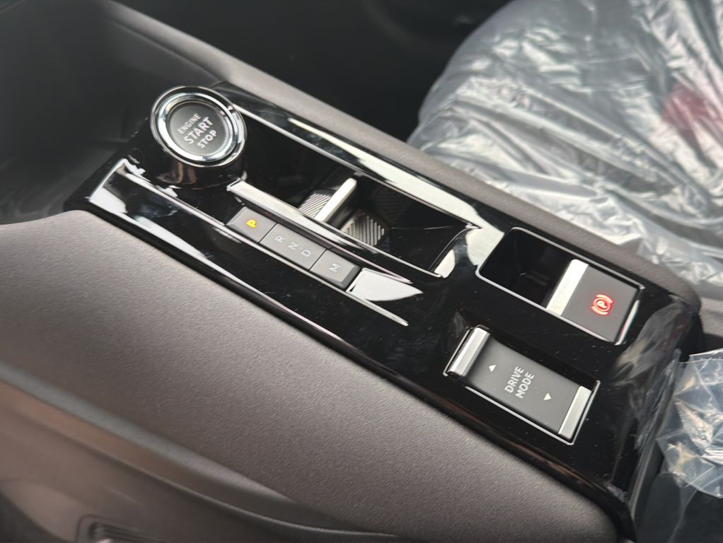 Alfa Romeo Junior 2025