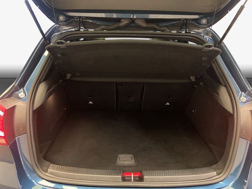 Mercedes-Benz A 250 2021