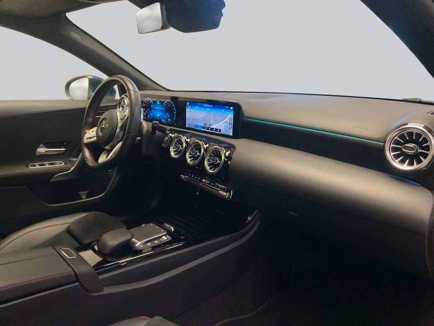 Mercedes-Benz A 250 2021