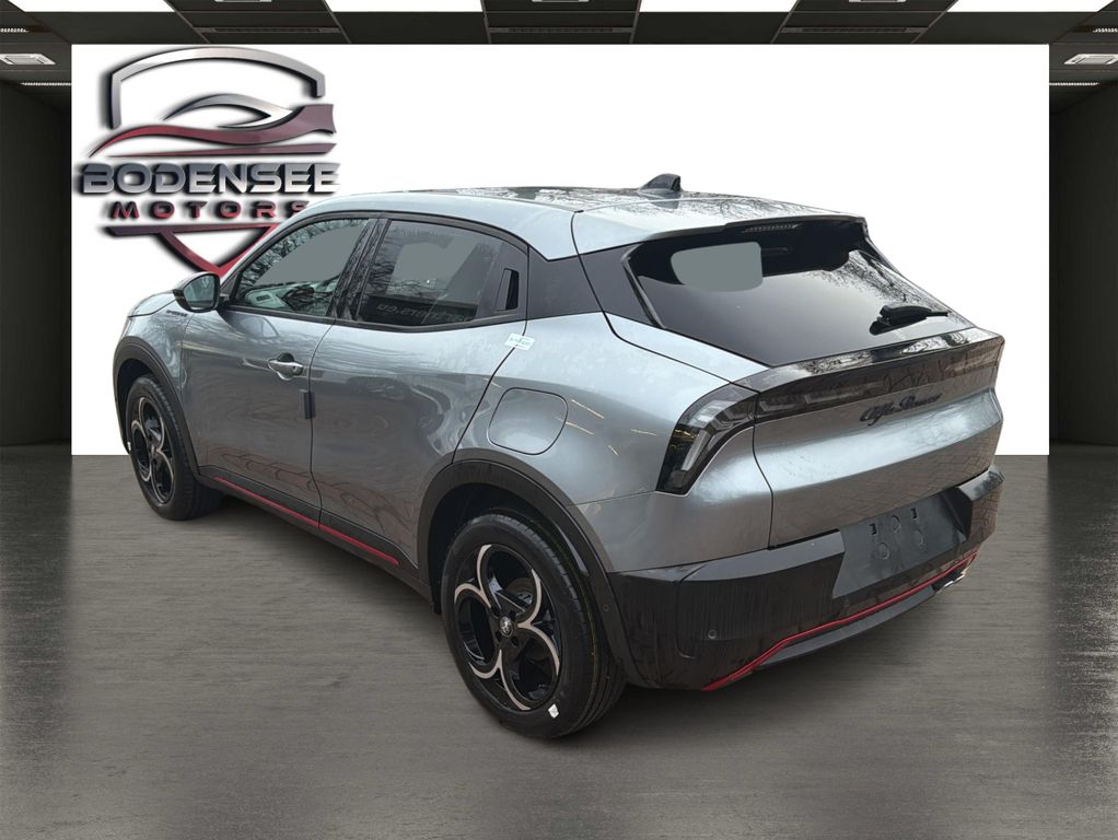 Alfa Romeo Junior 2025