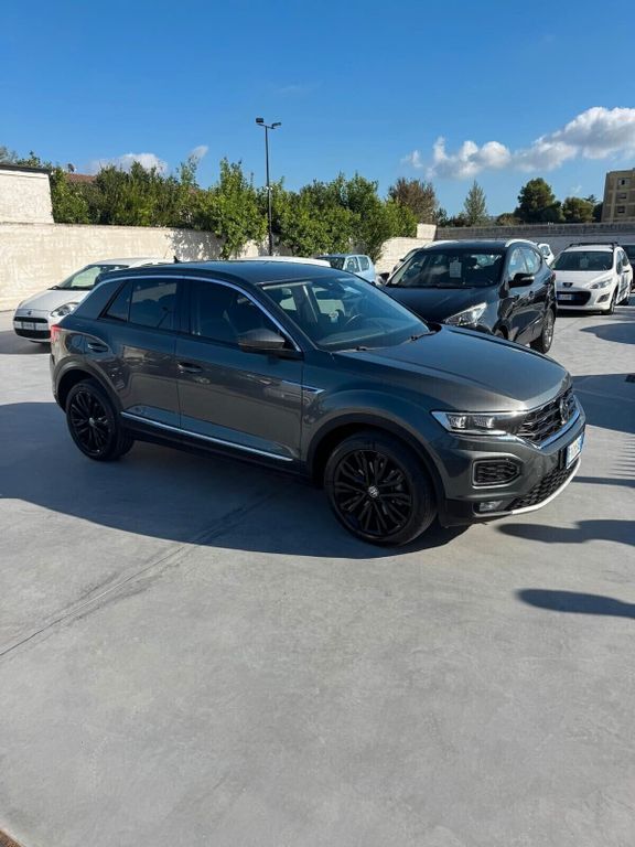 Volkswagen T-Roc 2019