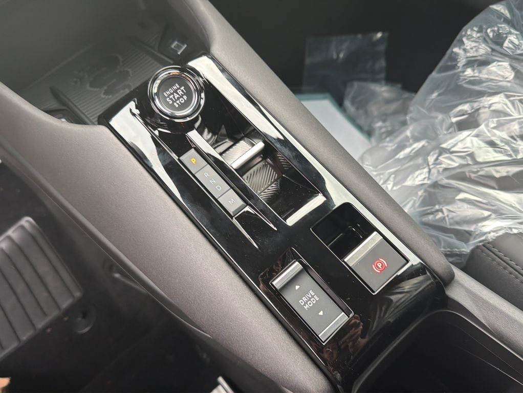 Alfa Romeo Junior 2025