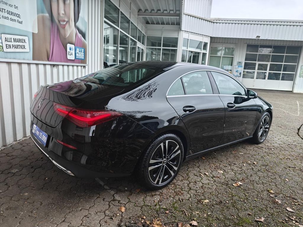 Mercedes-Benz CLA 180 2024