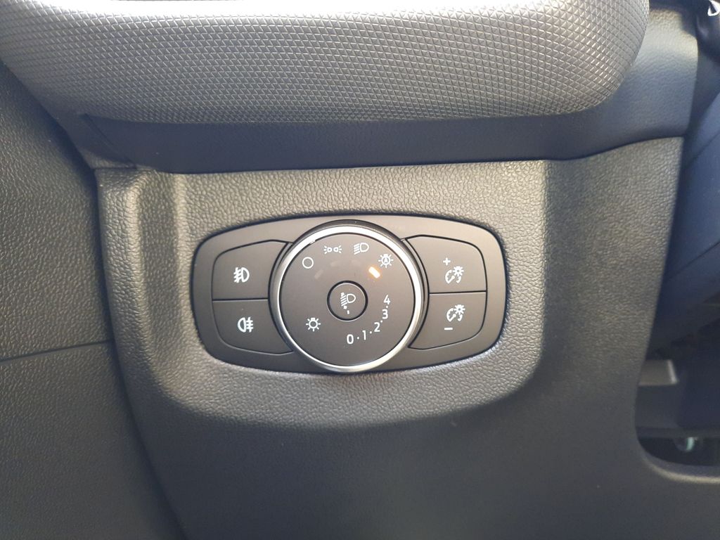 Ford Transit Courier