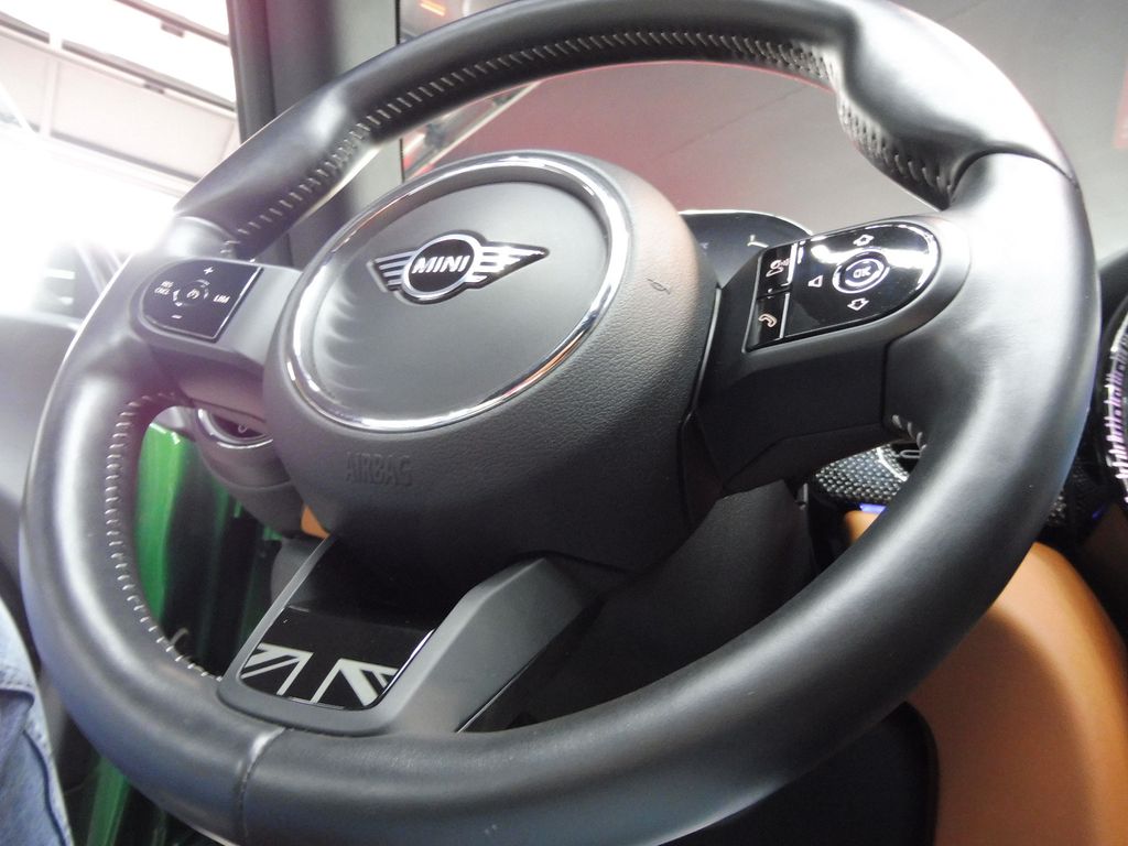 MINI Cooper Cabrio 2021