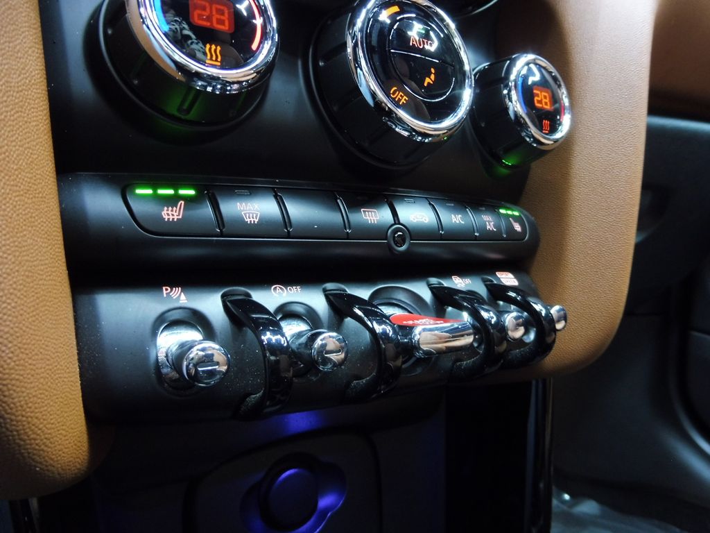 MINI Cooper Cabrio 2021