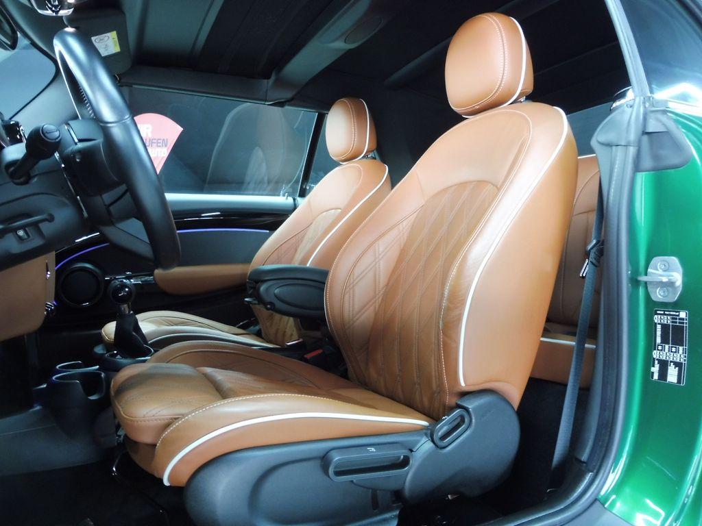 MINI Cooper Cabrio 2021