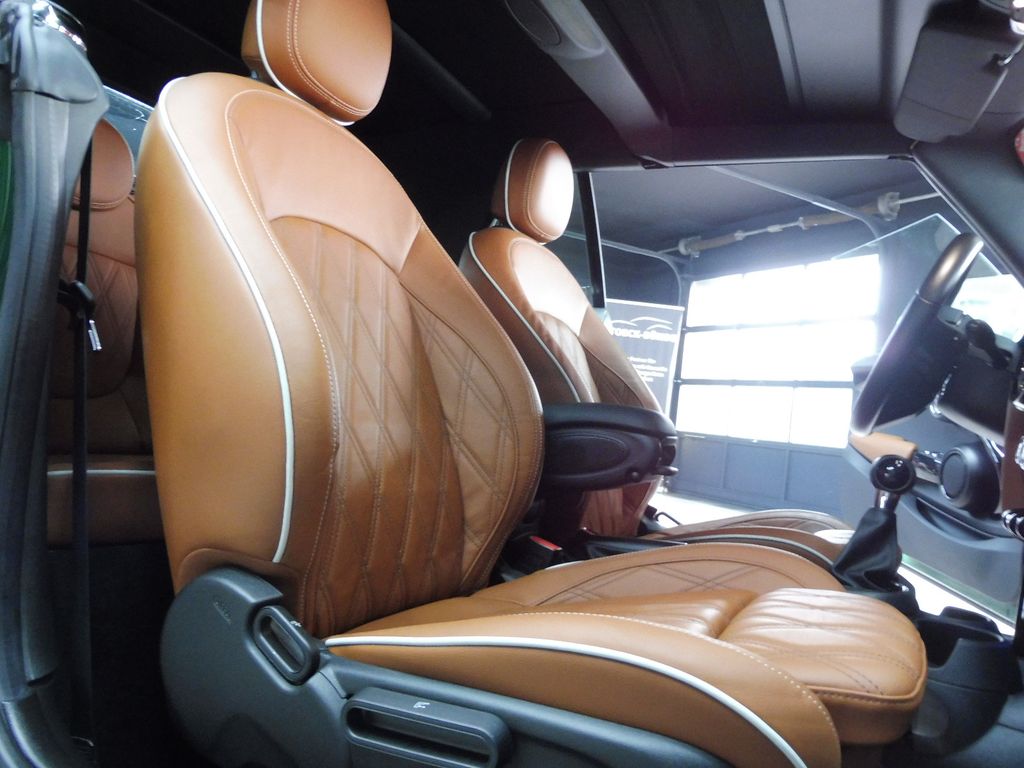 MINI Cooper Cabrio 2021