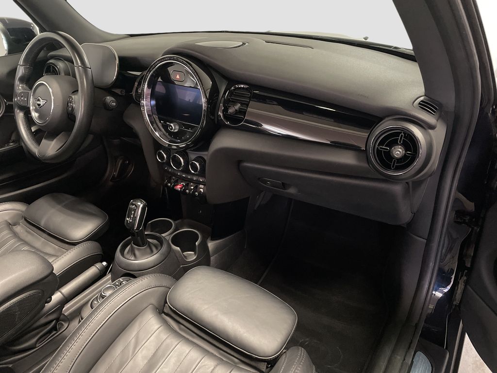 MINI Cooper Cabrio 2021