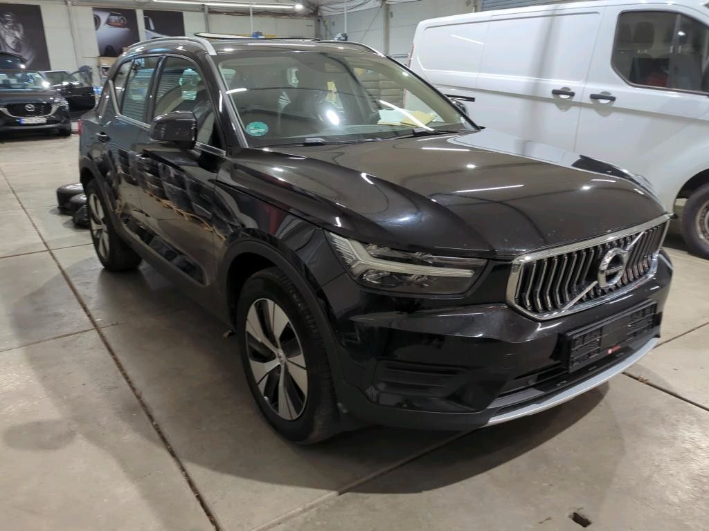 Volvo XC40 2021