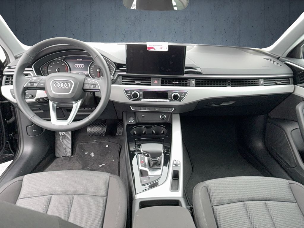 Audi A4 2024
