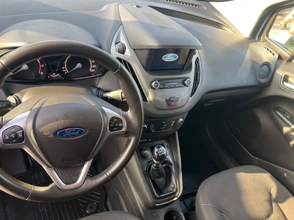 Ford Transit 2019