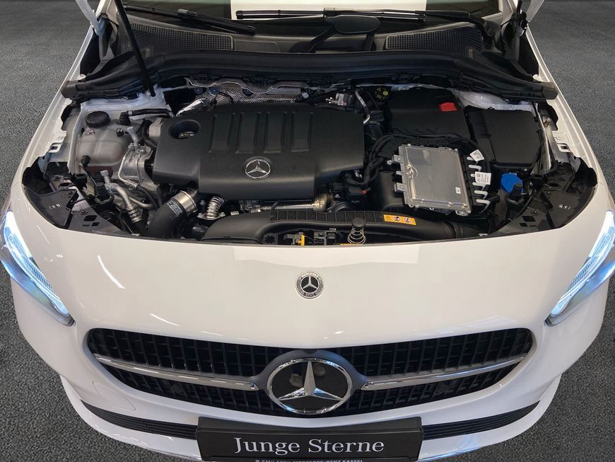 Mercedes-Benz B 200 2024