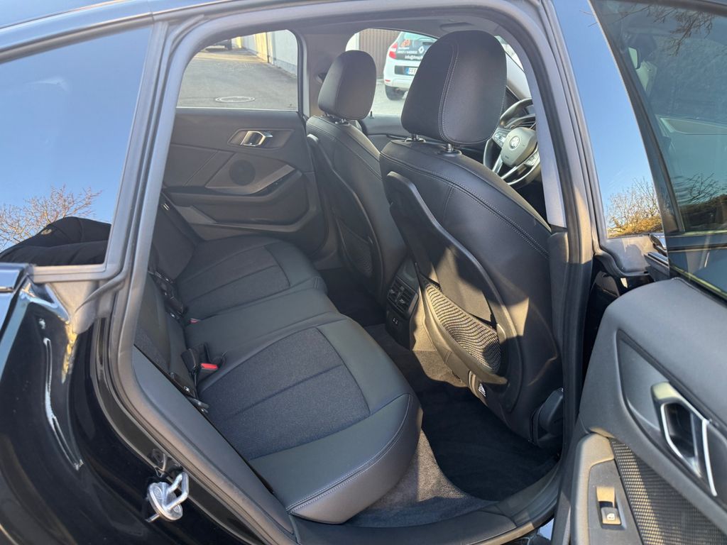 BMW 216 Gran Coupé 2023