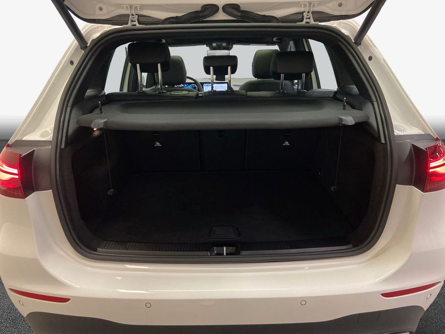 Mercedes-Benz B 200 2024