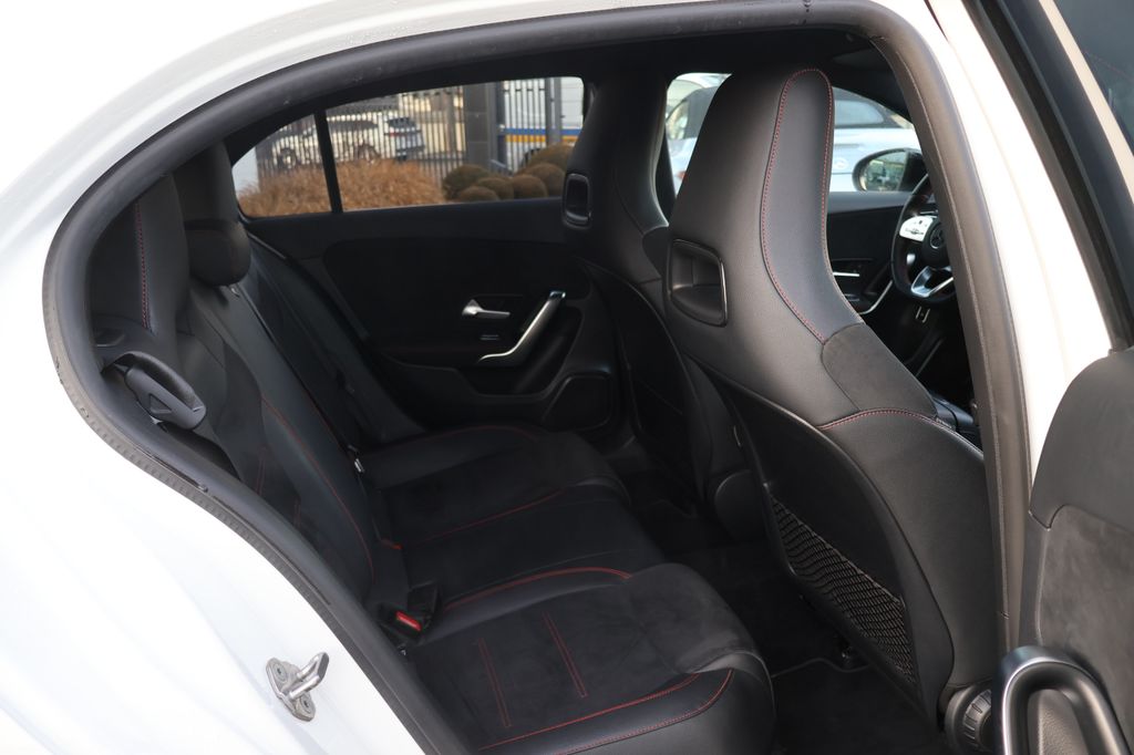 Mercedes-Benz A 250 2021