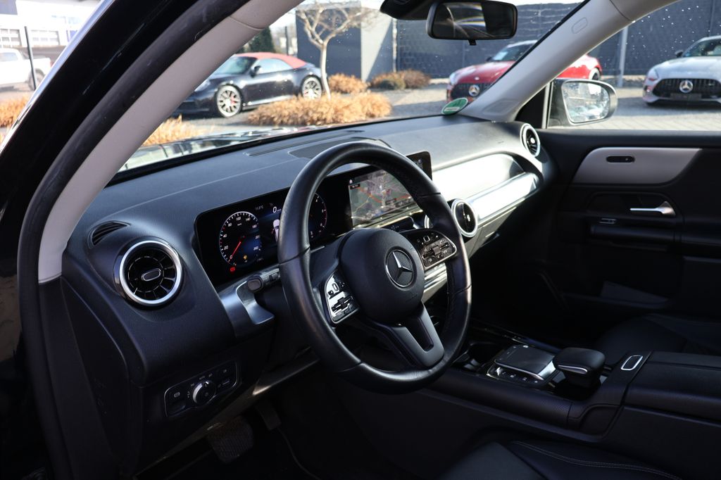 Mercedes-Benz GLB 200 2022