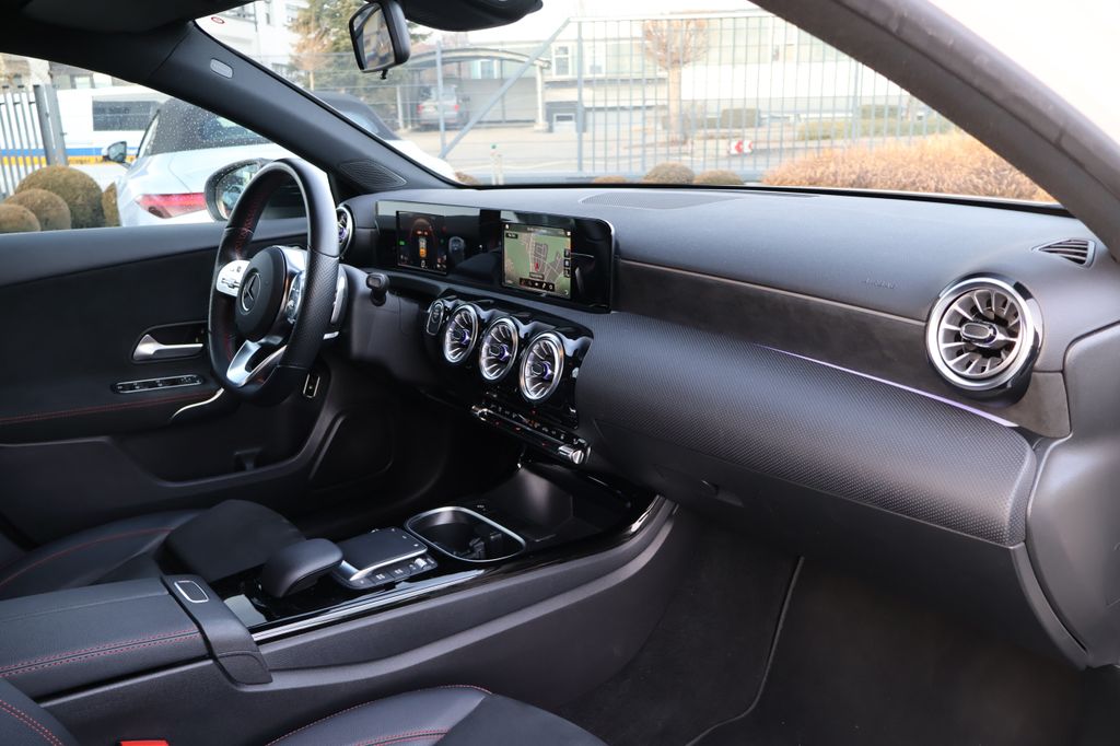 Mercedes-Benz A 250 2021