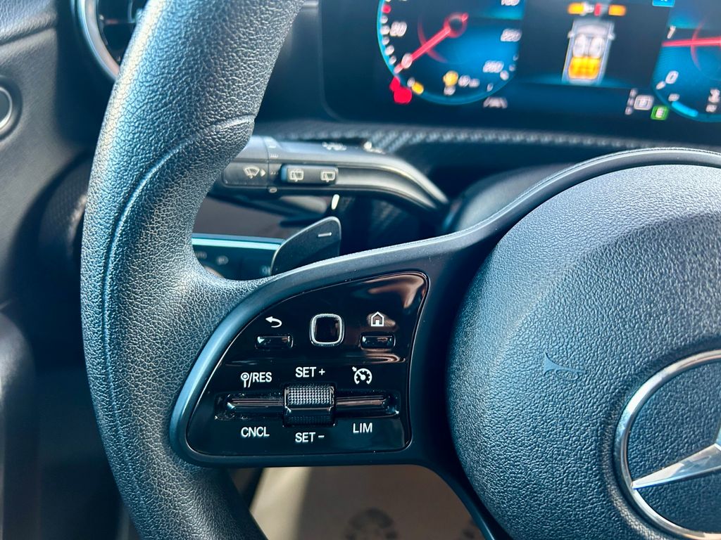 Mercedes-Benz A 200 2022