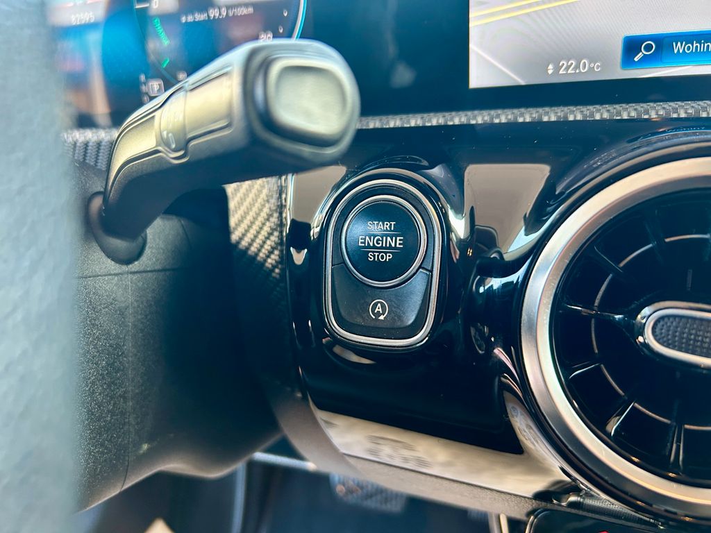 Mercedes-Benz A 200 2022