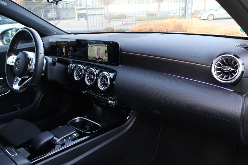 Mercedes-Benz A 250 2021