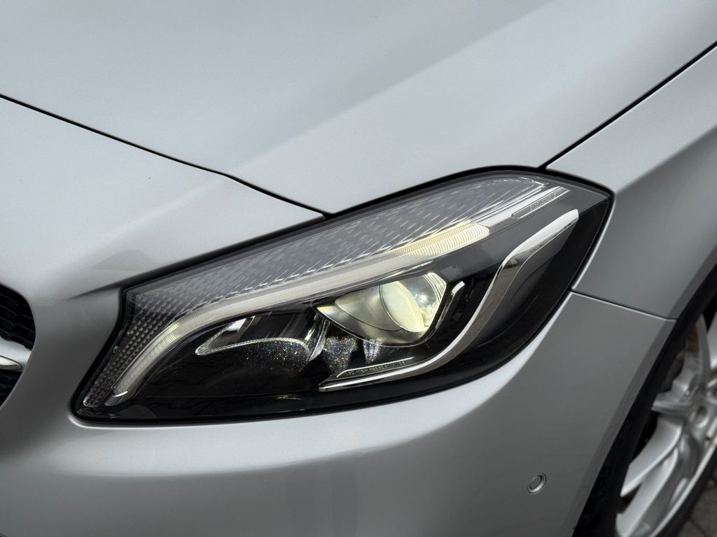 Mercedes-Benz A 180 2016