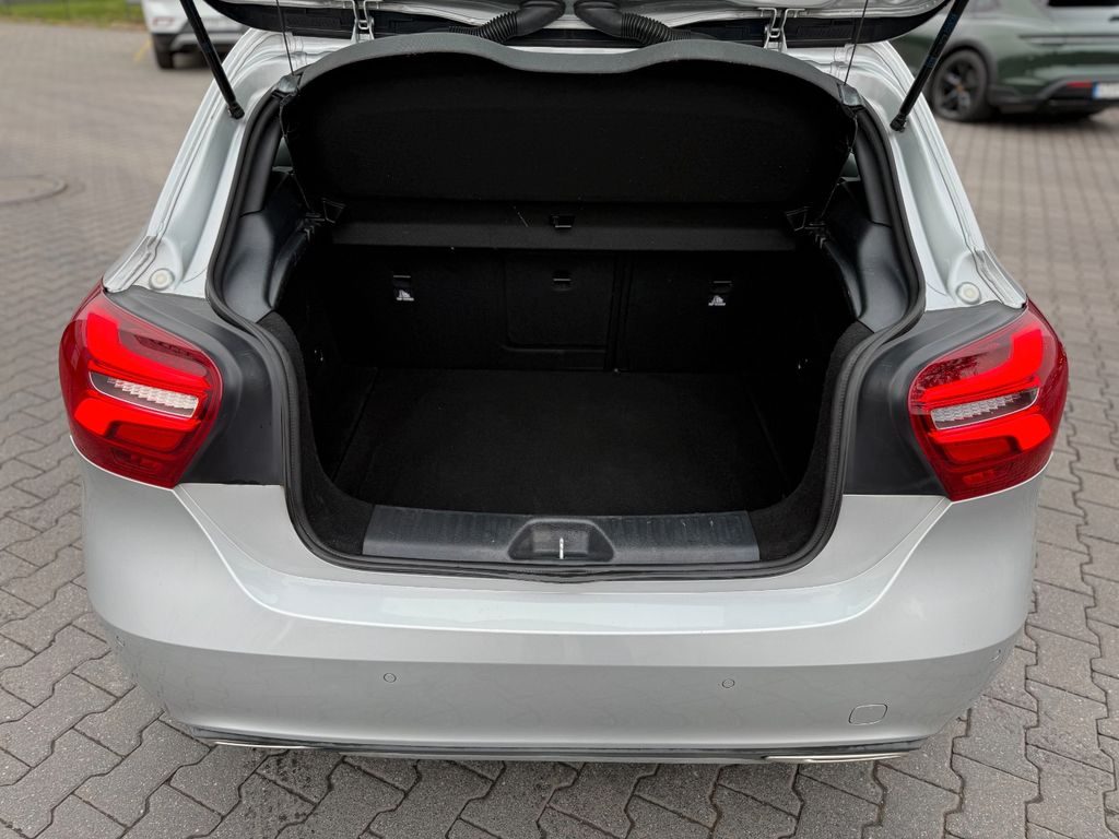 Mercedes-Benz A 180 2016