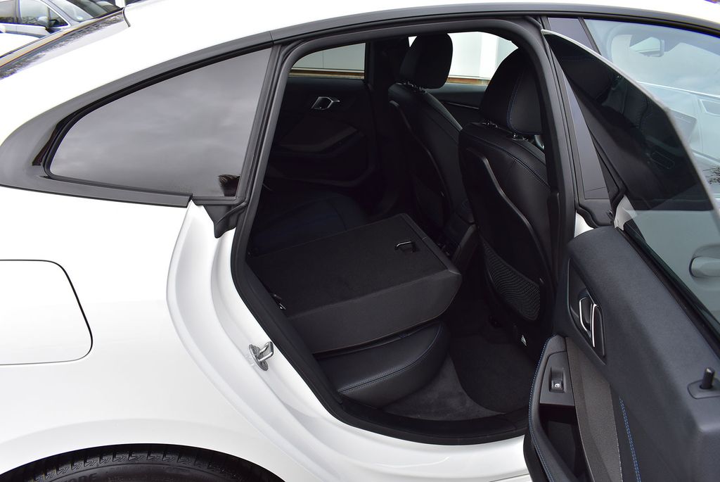 BMW 218 Gran Coupé 2024