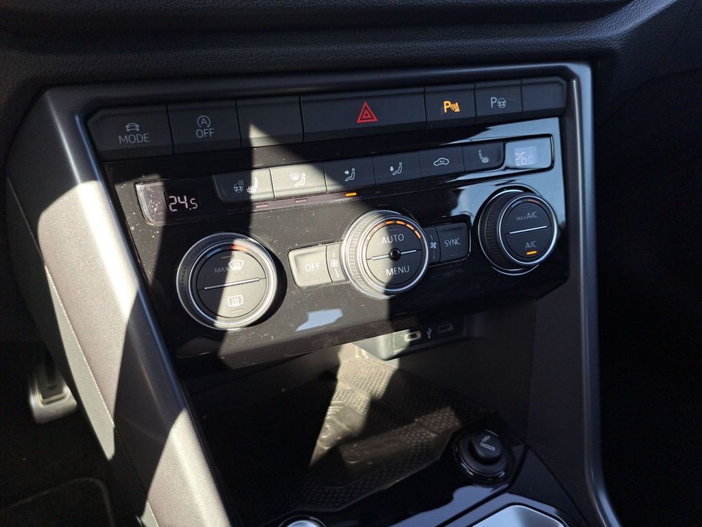 Volkswagen T-Roc 2021