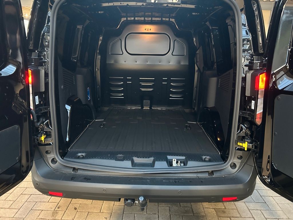 Ford Transit Courier 2025