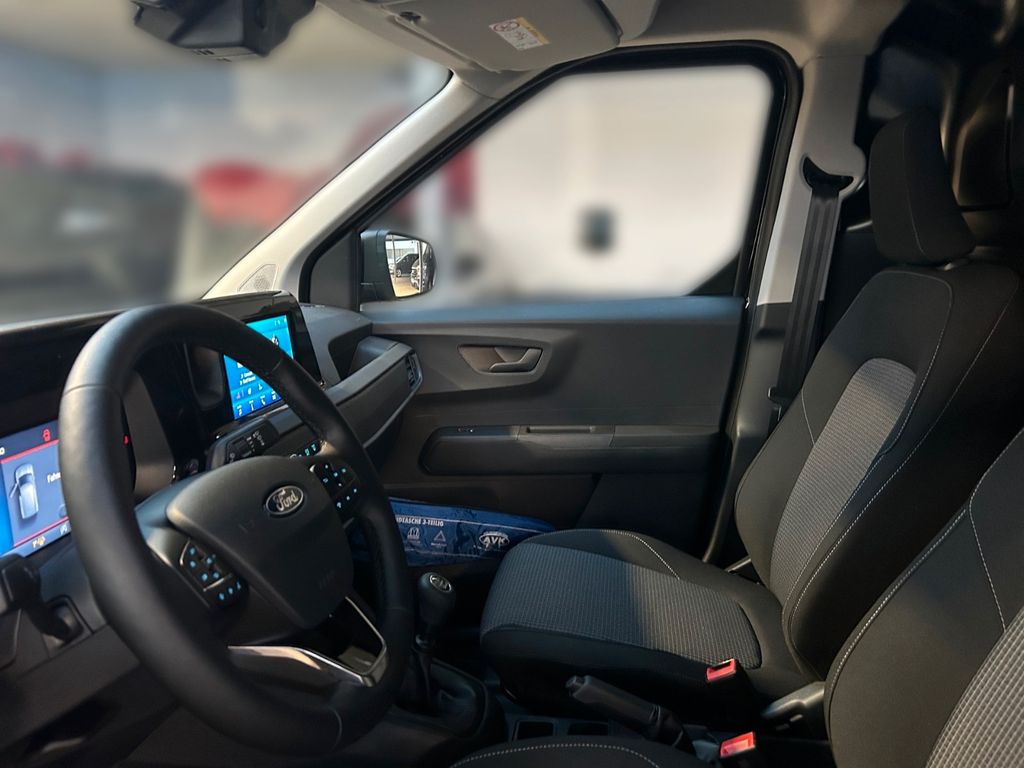 Ford Transit Courier 2025